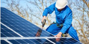 Installation Maintenance Panneaux Solaires Photovoltaïques à Monthyon